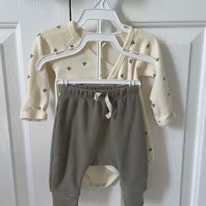 Quincy Mae Baby Outfit